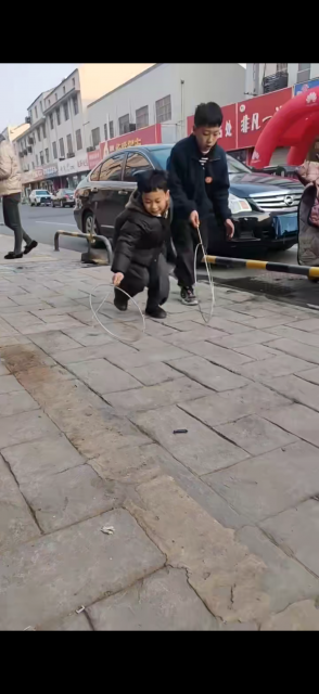 滚铁环